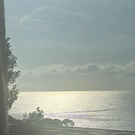 Horizons Marins Apartment *